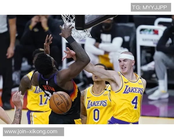 掘金队与后卫詹姆斯阿金乔达成Exhibit10合同协议