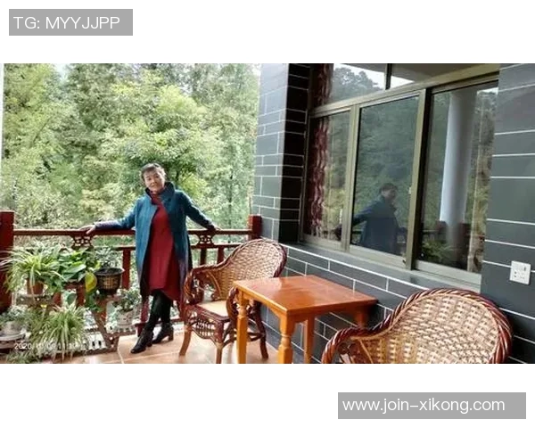 十月庆生，岁月如歌，热爱生活的每一天依然闪耀光芒