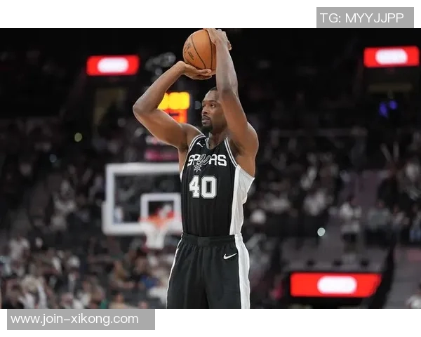 爵士与马刺激战全场罚球大战共计79次罚球成比赛关键因素