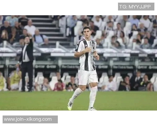 迪马济奥透露若维埃拉下课克里西托有望接任热那亚临时主帅 迪马济奥透露若维埃拉下课克里西托有望接任热那亚临时主帅