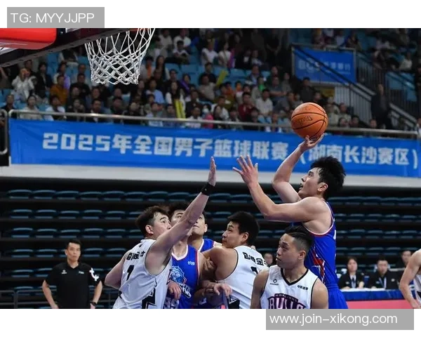 阿诺斯克加盟中国香港金牛篮球俱乐部荣膺NBL最佳国际球员称号