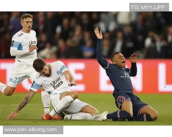 法甲分析:巴黎圣日耳曼轻松战胜洛里昂马赛主场顺利取胜 法甲分析:巴黎圣日耳曼轻松战胜洛里昂马赛主场顺利取胜